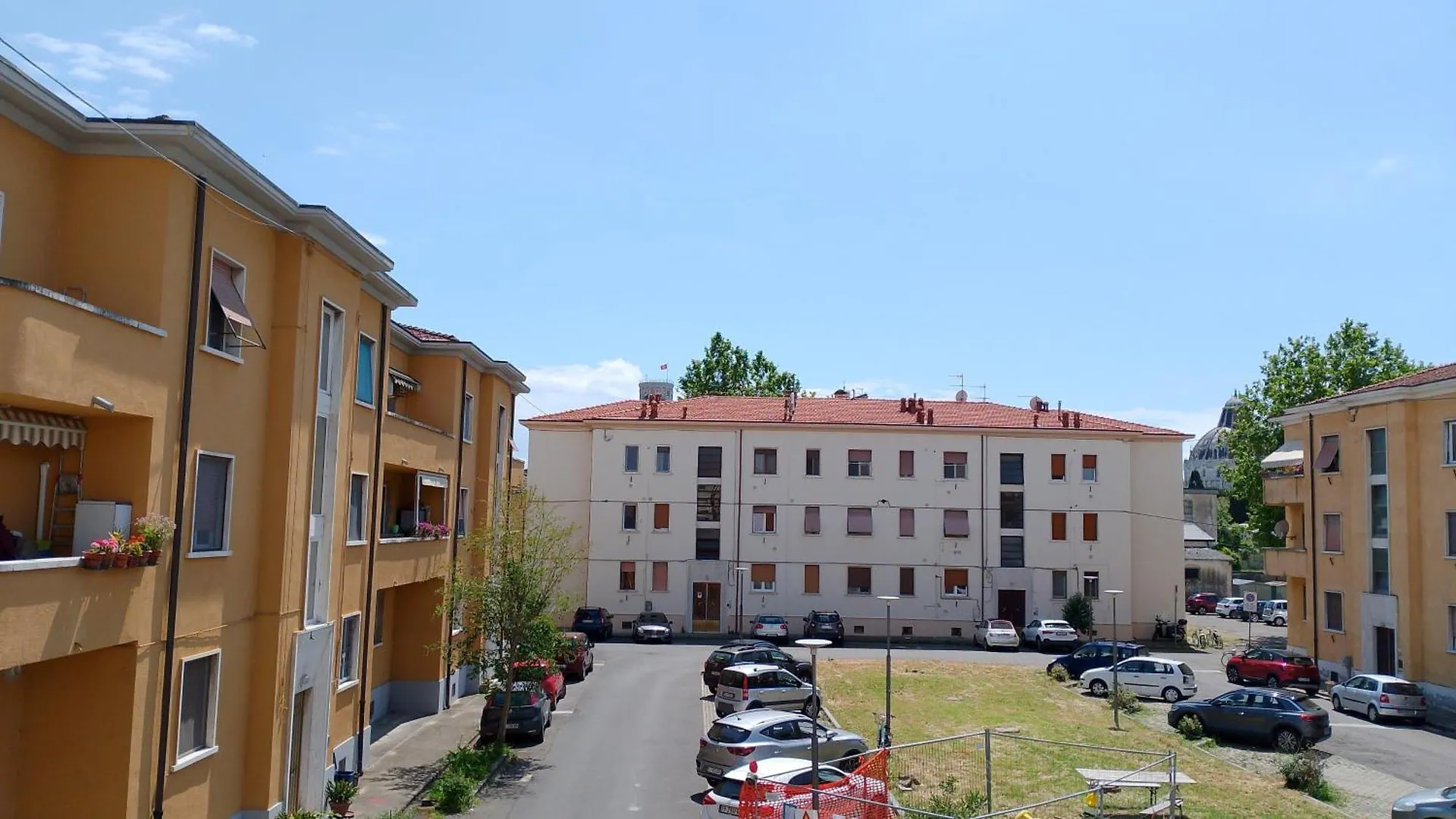 Hotel Near The Tower Pisa